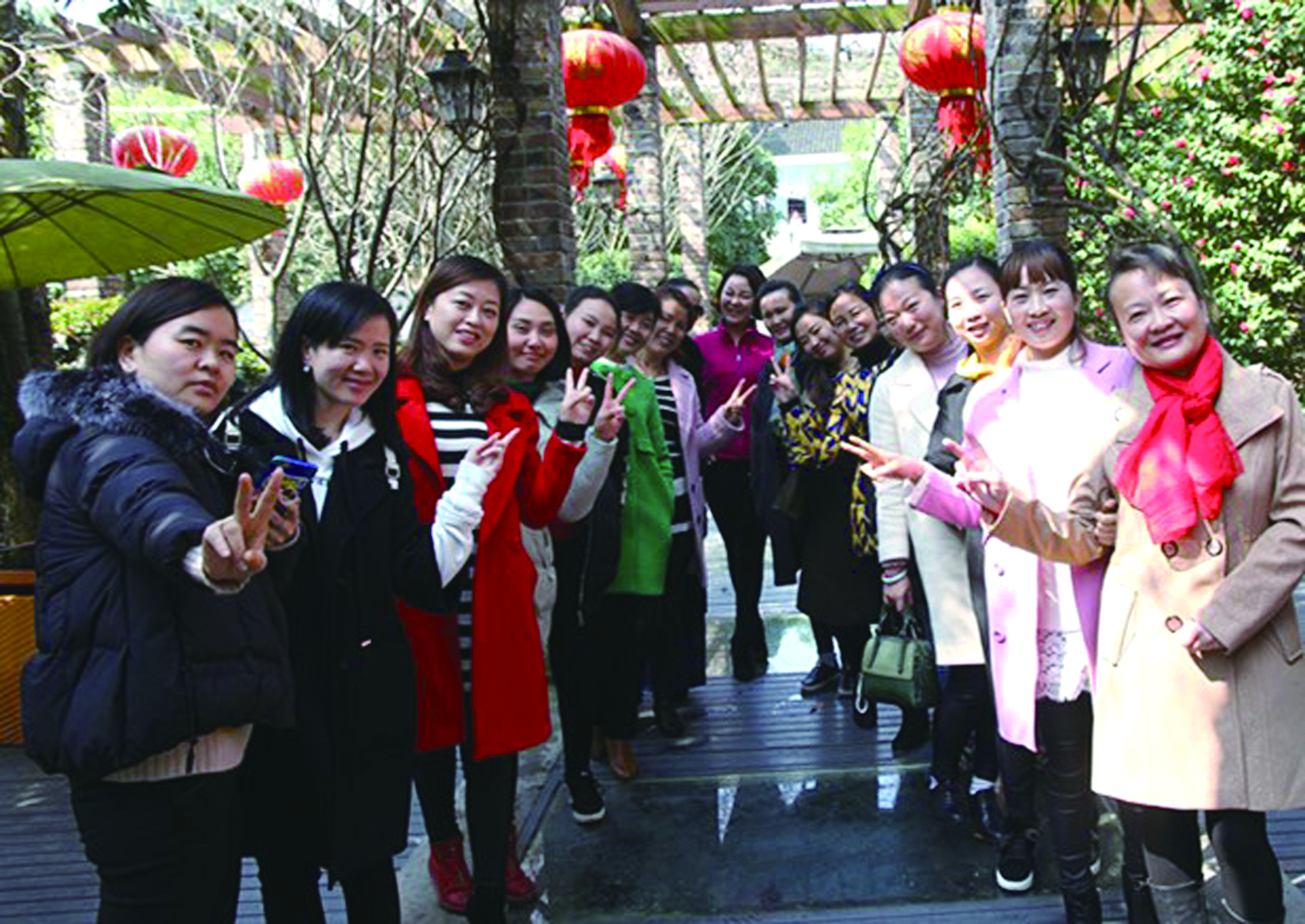 3月8日，集團(tuán)公司機(jī)關(guān)組織慶?！叭恕眿D女節(jié)活動(dòng)